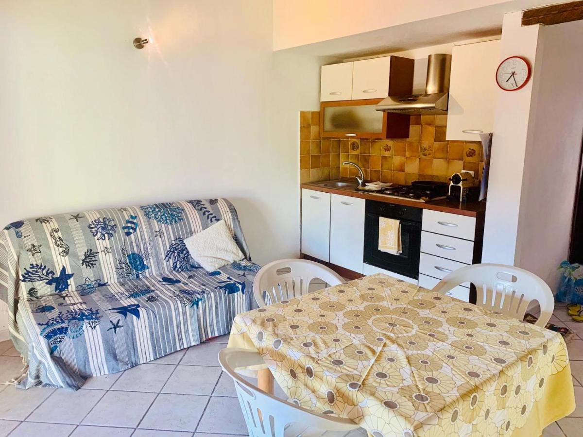 Appartamento I Geranei Centro San Teodoro  Ngoại thất bức ảnh