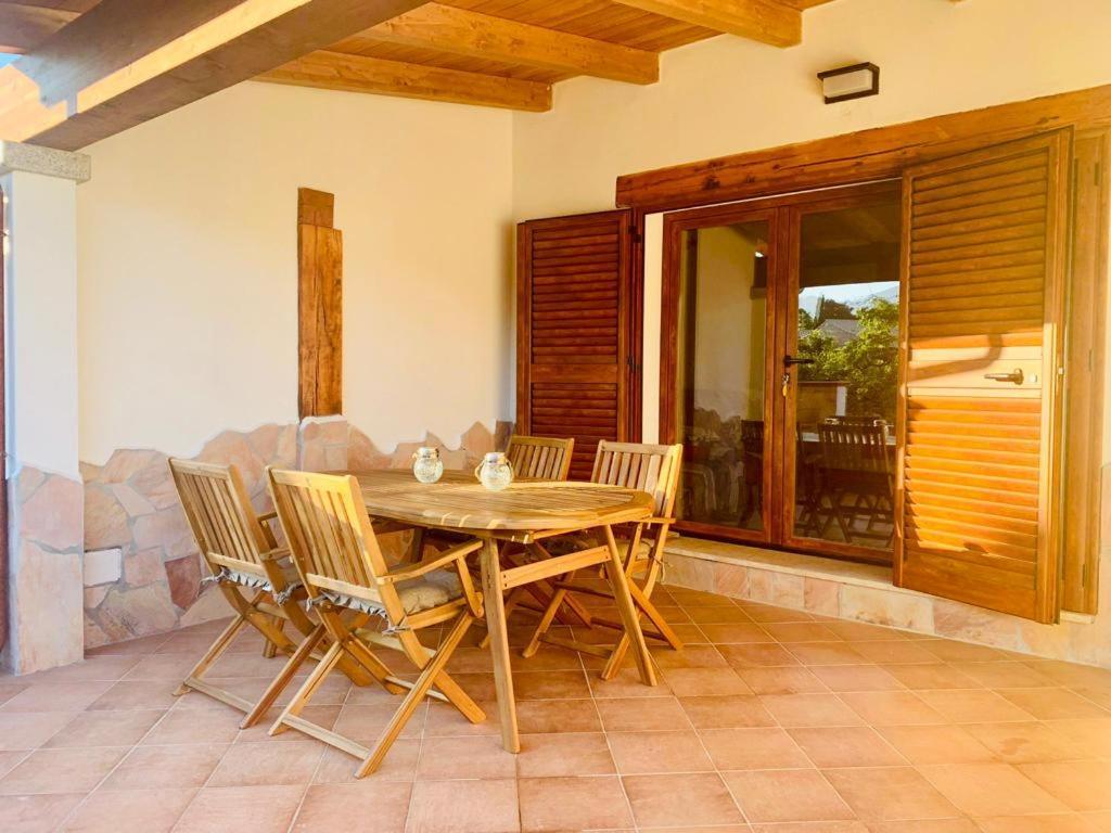 Appartamento I Geranei Centro San Teodoro  Ngoại thất bức ảnh