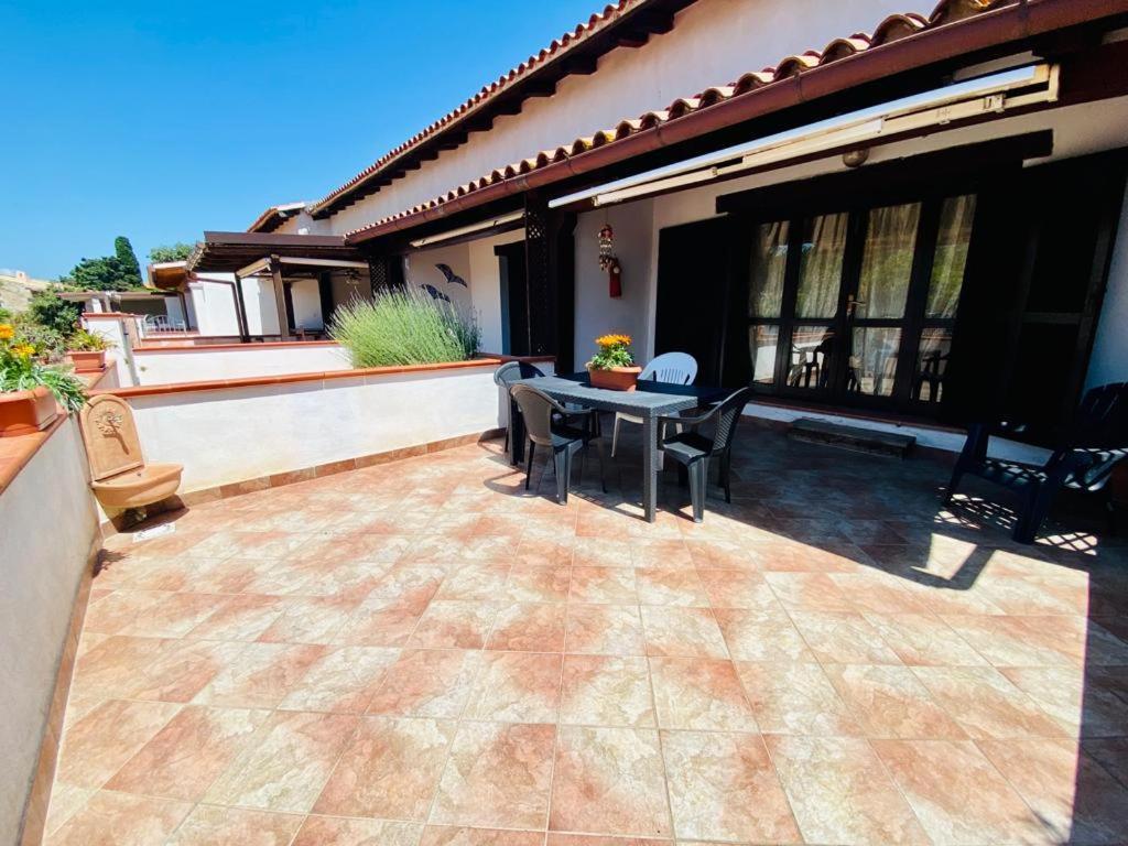 Appartamento I Geranei Centro San Teodoro  Ngoại thất bức ảnh