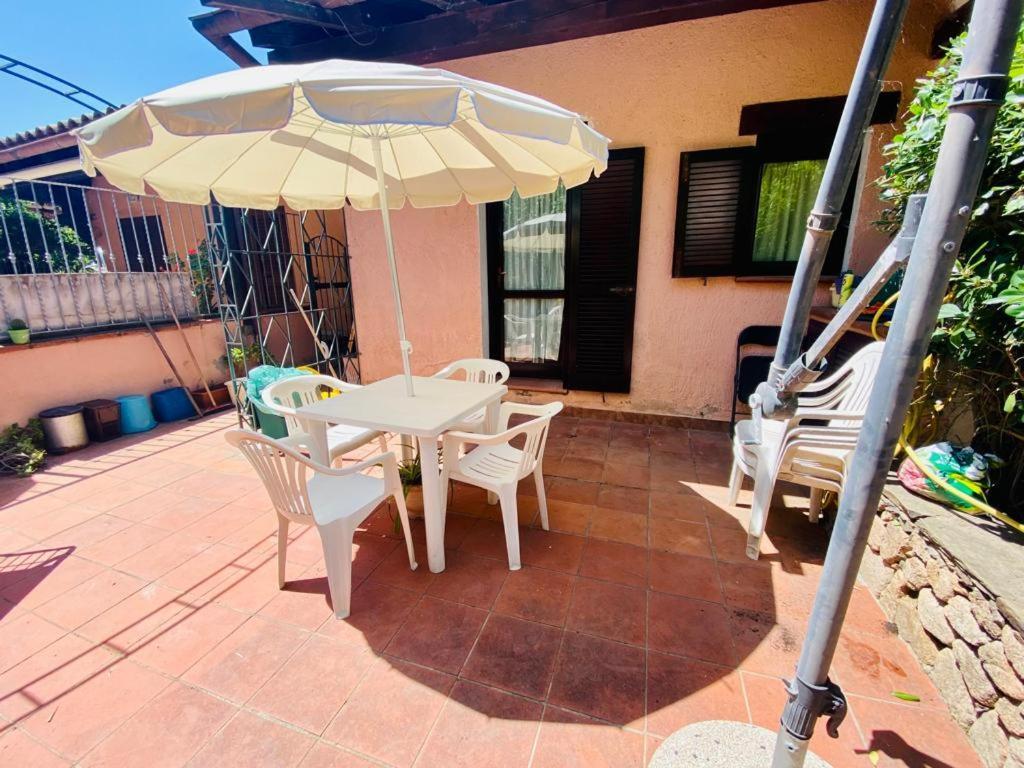 Appartamento I Geranei Centro San Teodoro  Ngoại thất bức ảnh