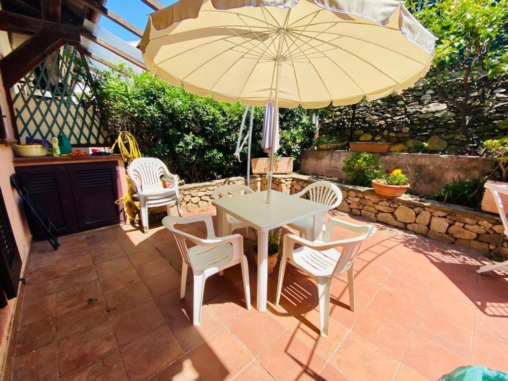 Appartamento I Geranei Centro San Teodoro  Ngoại thất bức ảnh