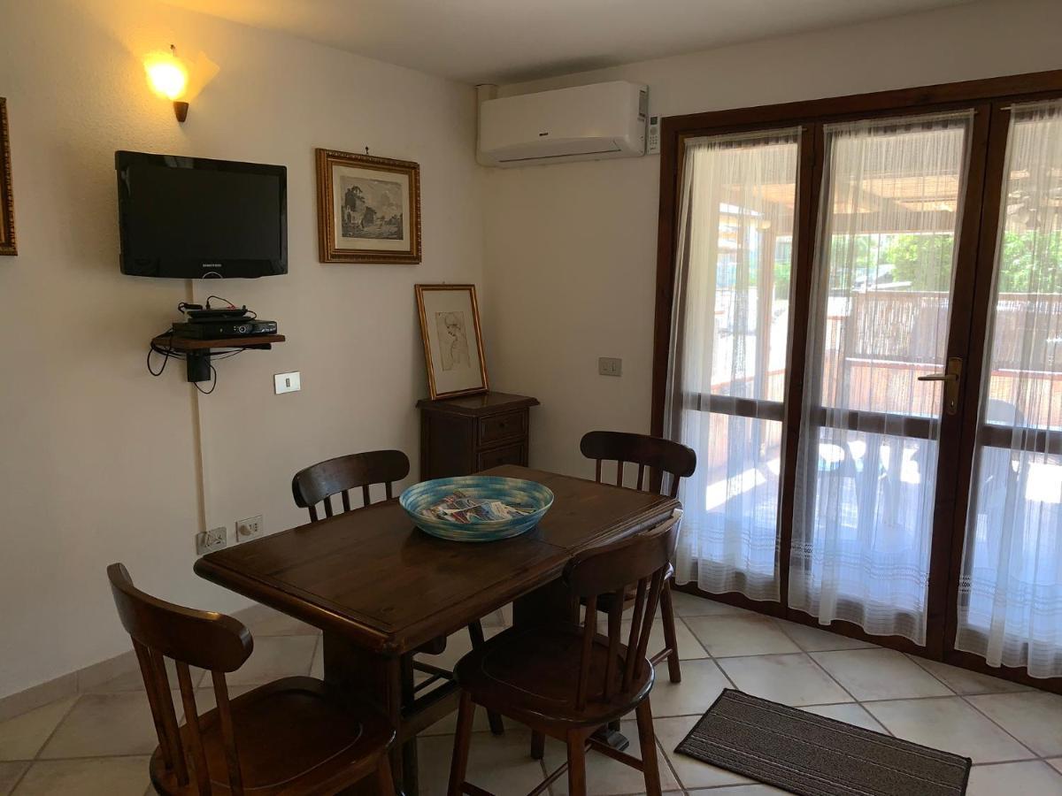 Appartamento I Geranei Centro San Teodoro  Ngoại thất bức ảnh