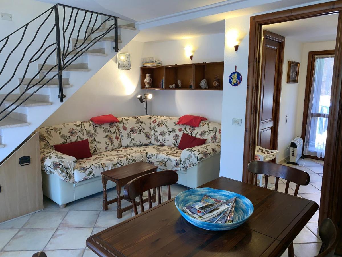 Appartamento I Geranei Centro San Teodoro  Ngoại thất bức ảnh